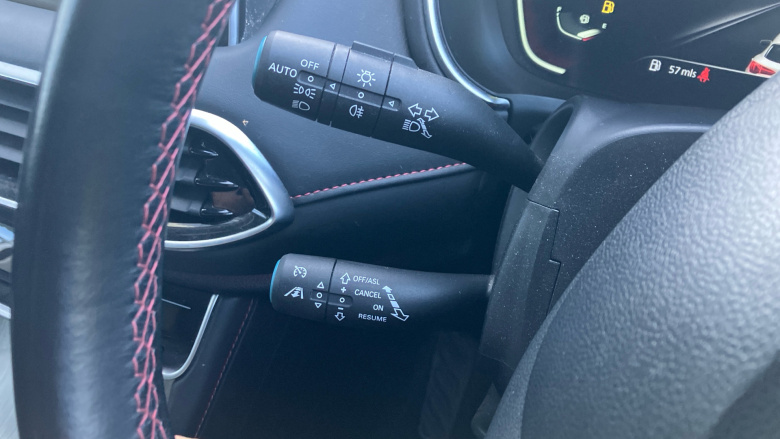 MG HS 1.5 T-GDI Trophy 5dr DCT Petrol Hatchback